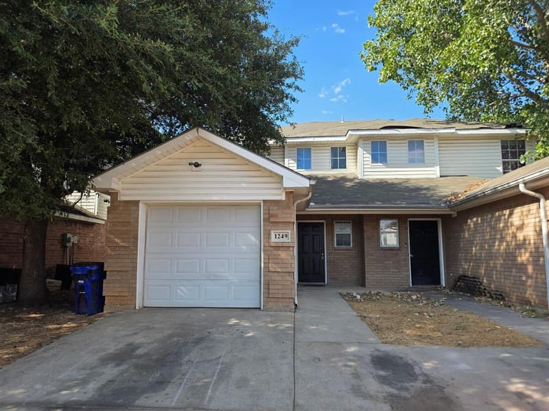 1249 Village Garden Drive, Azle TX 76020 - Photo 30