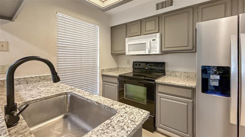 3110 Devonshire Drive # 115, Plano TX 75075 - Photo 12