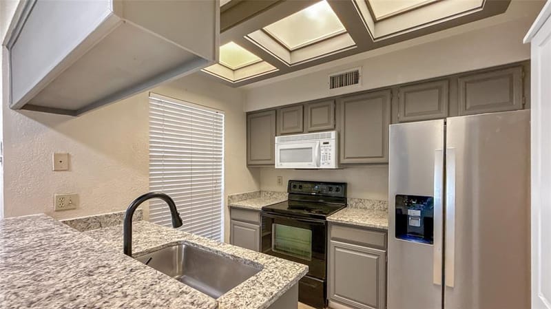 3110 Devonshire Drive # 115, Plano TX 75075 - Photo 11