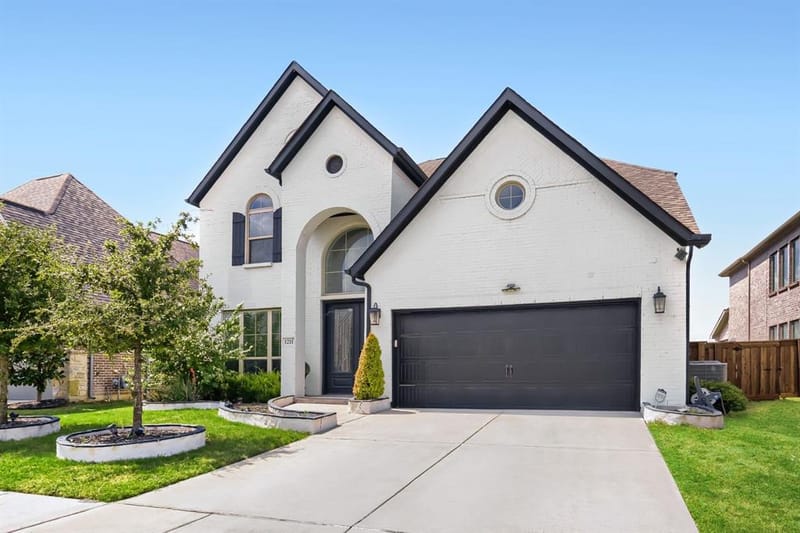 1211 Rushcroft Way, Forney TX 75126