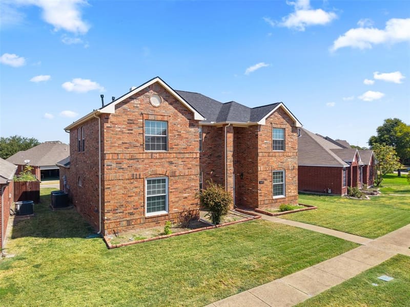 4413 Stirling Drive, Garland TX 75043 - Photo 2