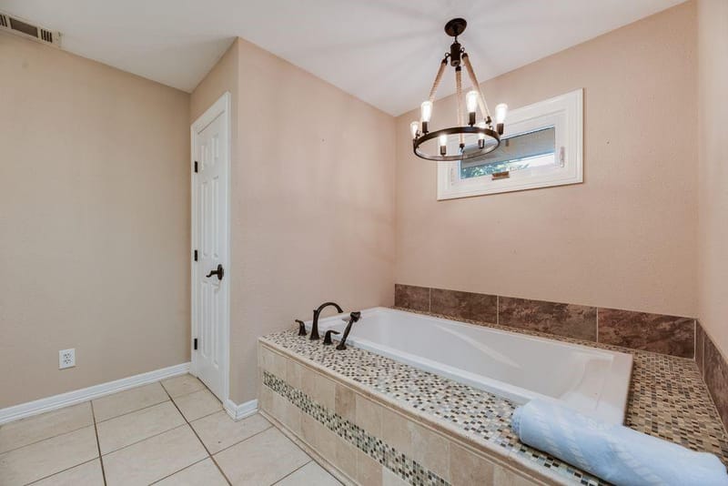 3220 Timberview Drive, Corinth TX 76210 - Photo 13