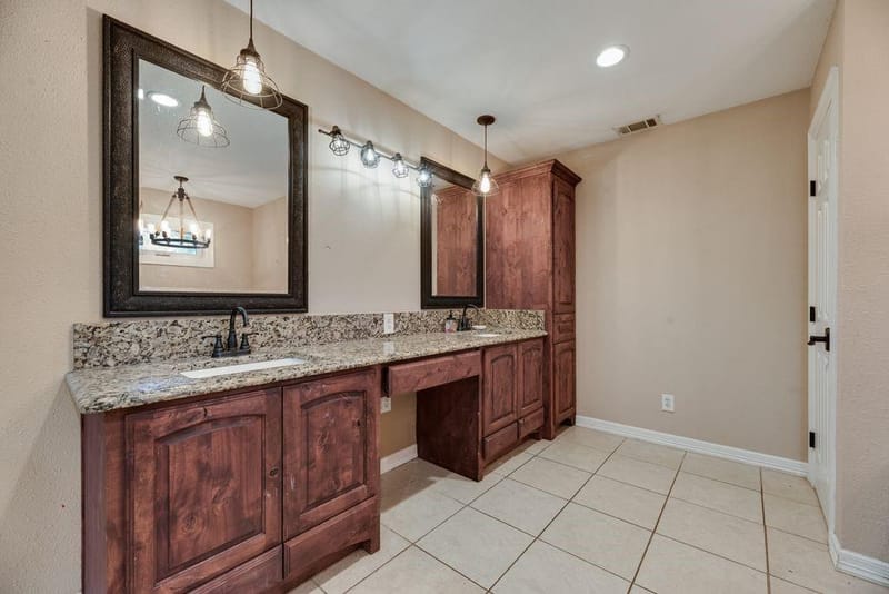 3220 Timberview Drive, Corinth TX 76210 - Photo 14