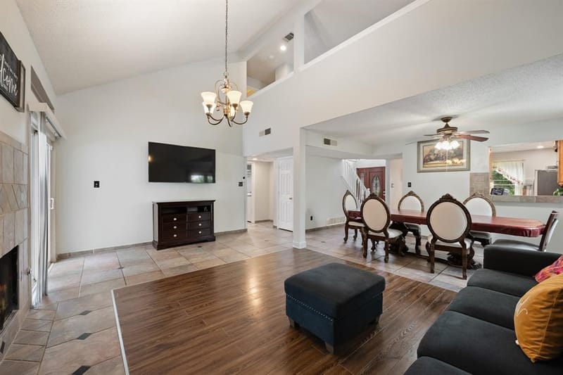 4305 Hudson Avenue, Grand Prairie TX 75052 - Photo 9