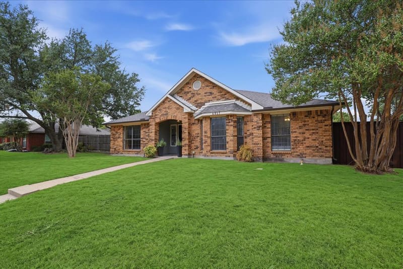 4917 Orchard Drive, Sachse TX 75048 - Photo 4