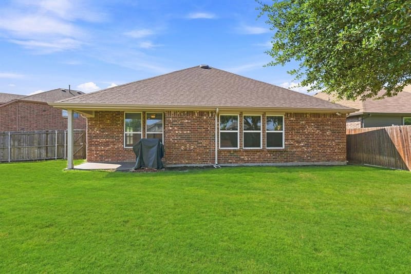 3812 Valachian Circle, McKinney TX 75071 - Photo 32