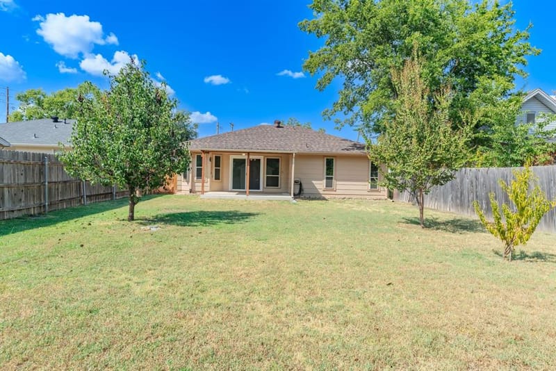 3311 Mitchell Street, Greenville TX 75402 - Photo 33