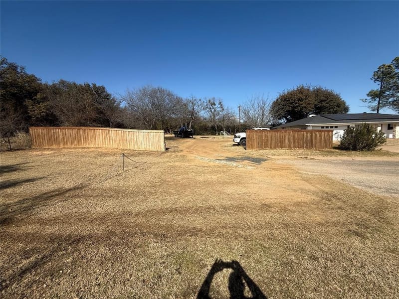 2817 NE 11th Street, Mineral Wells TX 76067 - Photo 5