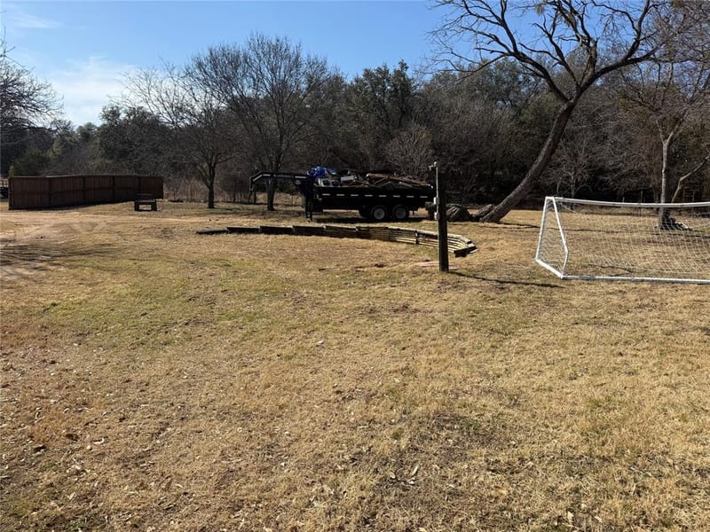 2817 NE 11th Street, Mineral Wells TX 76067 - Photo 8