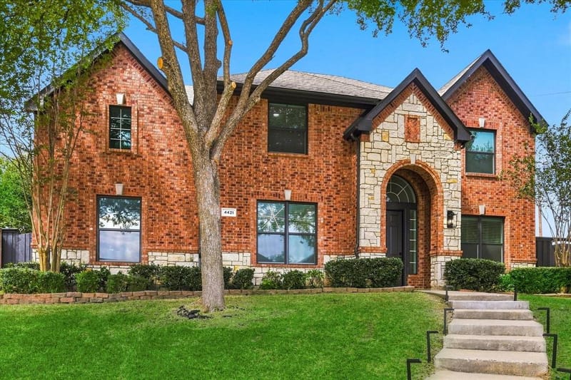 4421 Red Barn, Richardson TX 75082