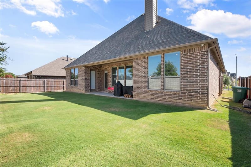 2633 Trinity Trail Way, Fort Worth TX 76118 - Photo 23