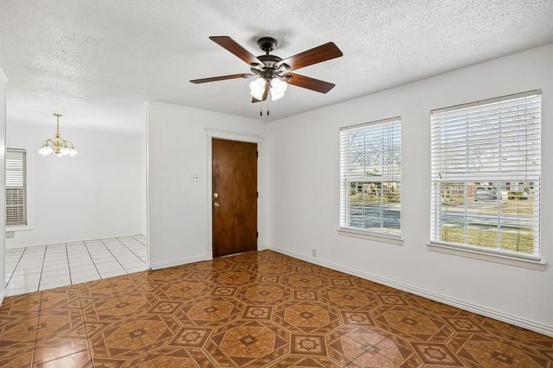 3708 Davila Drive, Dallas TX 75220 - Photo 5