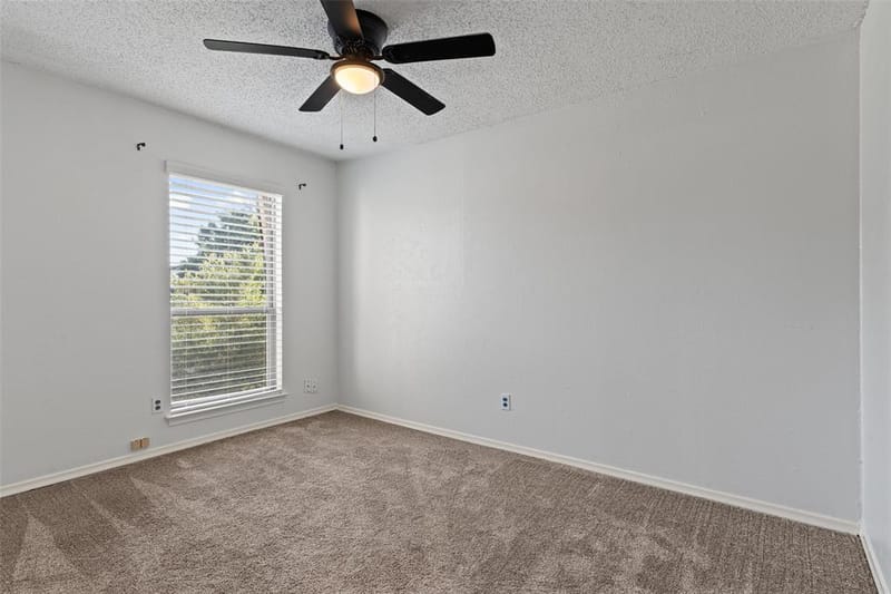 709 Royal Oaks Drive, Garland TX 75040 - Photo 24
