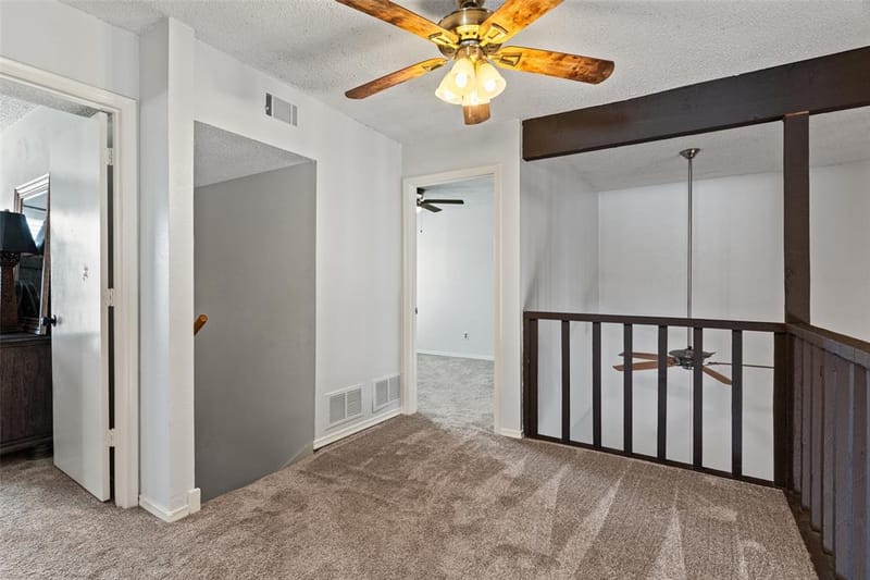 709 Royal Oaks Drive, Garland TX 75040 - Photo 19