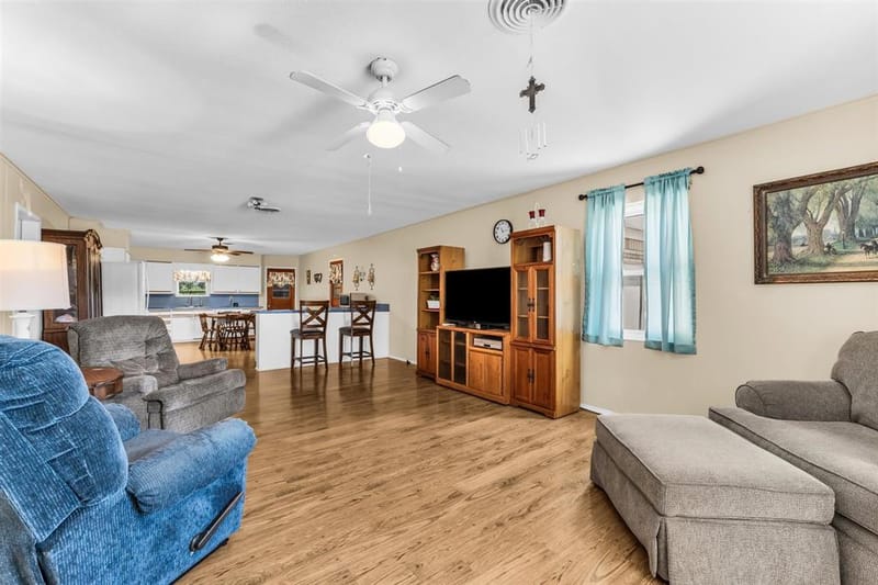 896 Randy Drive, Woodway TX 76712 - Photo 5