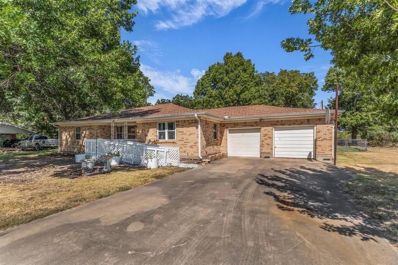 896 Randy Drive, Woodway TX 76712 - Photo 30