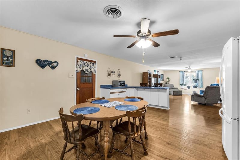 896 Randy Drive, Woodway TX 76712 - Photo 8