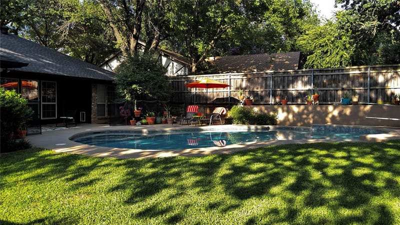 500 Sunlight Court, Arlington TX 76006 - Photo 5