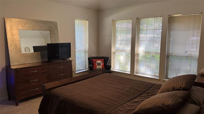 500 Sunlight Court, Arlington TX 76006 - Photo 10