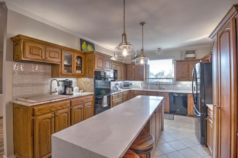 1321 Kiowa Drive E, Lake Kiowa TX 76240 - Photo 13
