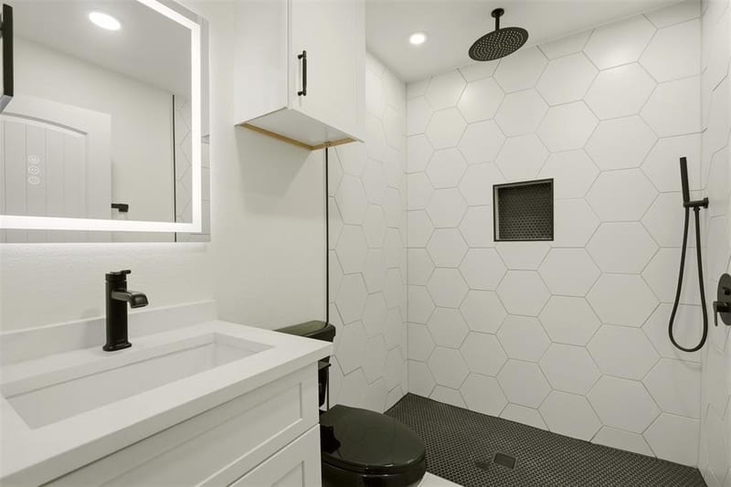 3030 Mark Twain Drive, Farmers Branch TX 75234 - Photo 20