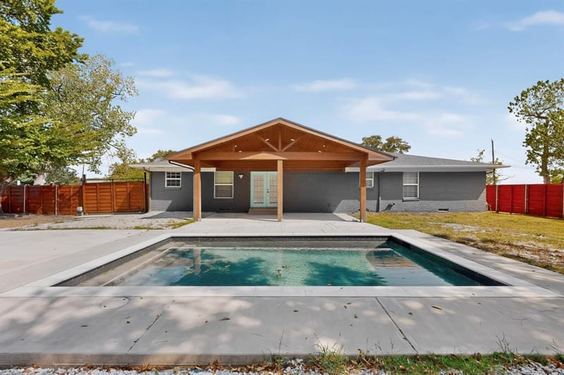 2512 Mcdearmon Street, Sachse TX 75048