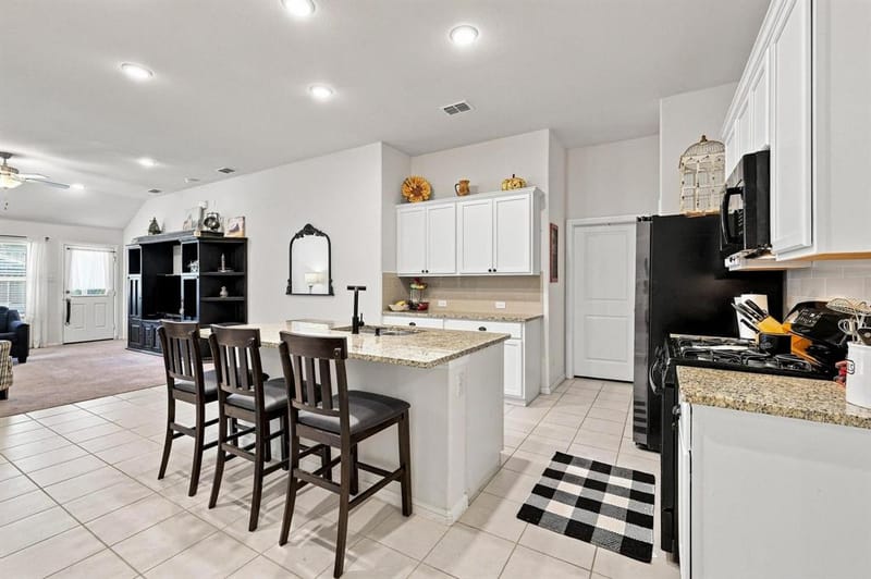 949 Slate Lane, Celina TX 75009 - Photo 13