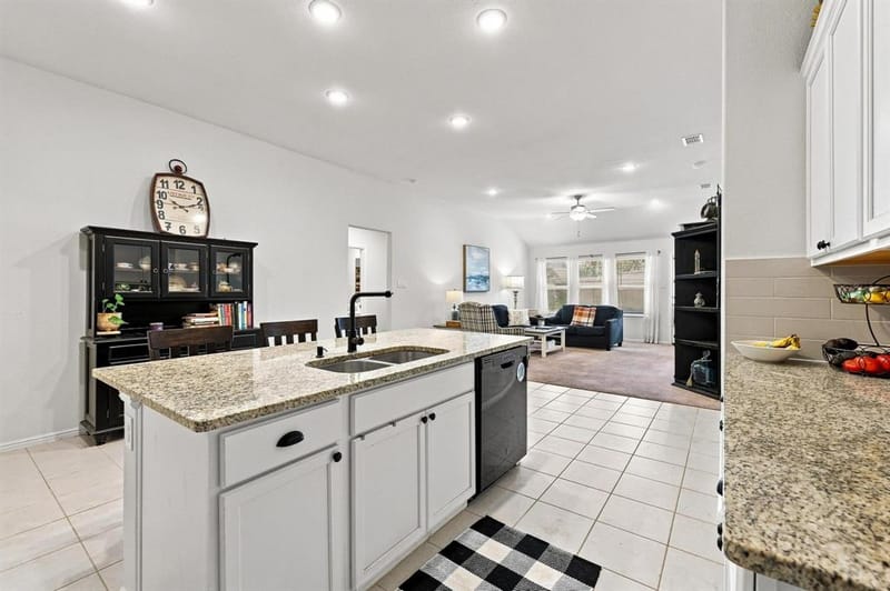 949 Slate Lane, Celina TX 75009 - Photo 14