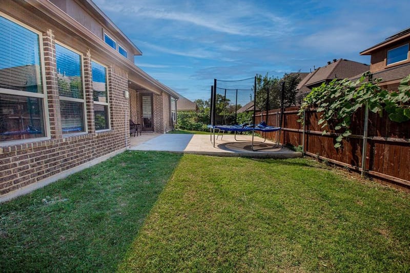 1002 Nail Lane, Euless TX 76040 - Photo 40