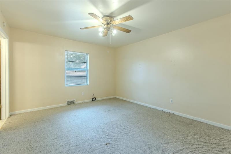 400 Randle Drive, Woodway TX 76712 - Photo 11