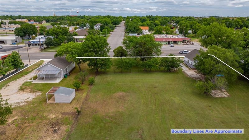 322&410 E Division Street, Muenster TX 76252 - Photo 36