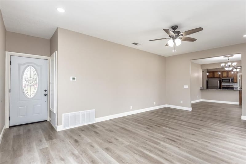 322&410 E Division Street, Muenster TX 76252 - Photo 9
