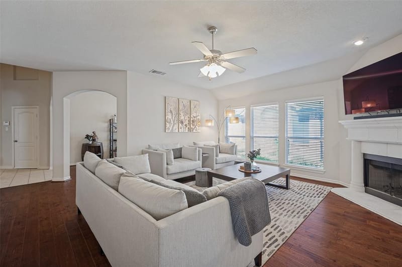 2009 Michelle Creek Drive, Little Elm TX 75068 - Photo 9