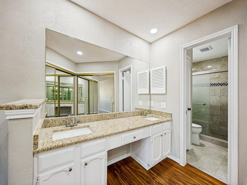 305 Jessica Drive, Garland TX 75040 - Photo 13