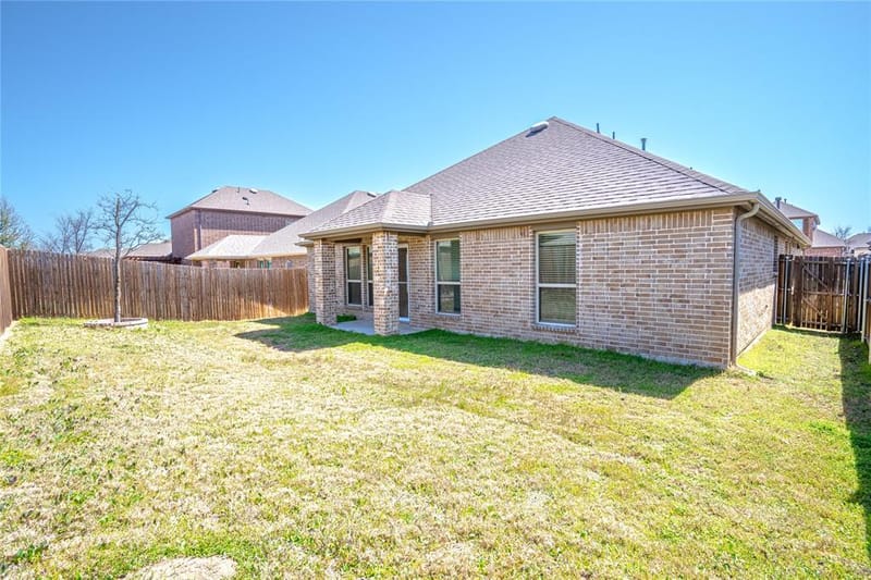 11004 Brownwood Place, McKinney TX 75071 - Photo 12