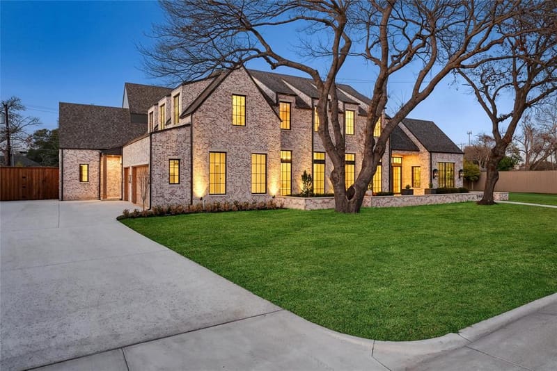 5945 Royal Crest Drive, Dallas TX 75230 - Photo 7