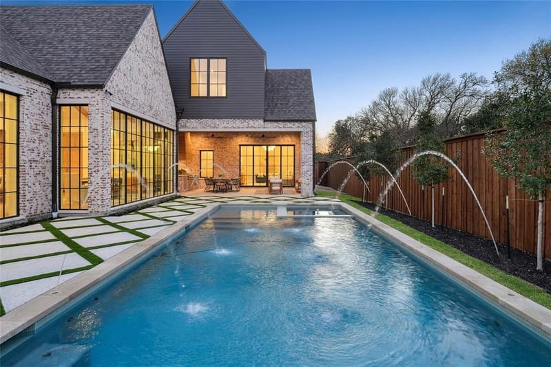 5945 Royal Crest Drive, Dallas TX 75230 - Photo 34