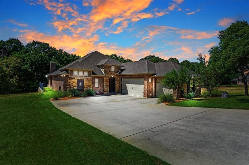 304 Dublin Circle, Gordonville TX 76245