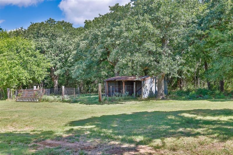 574 County Road 134, Gainesville TX 76240 - Photo 14