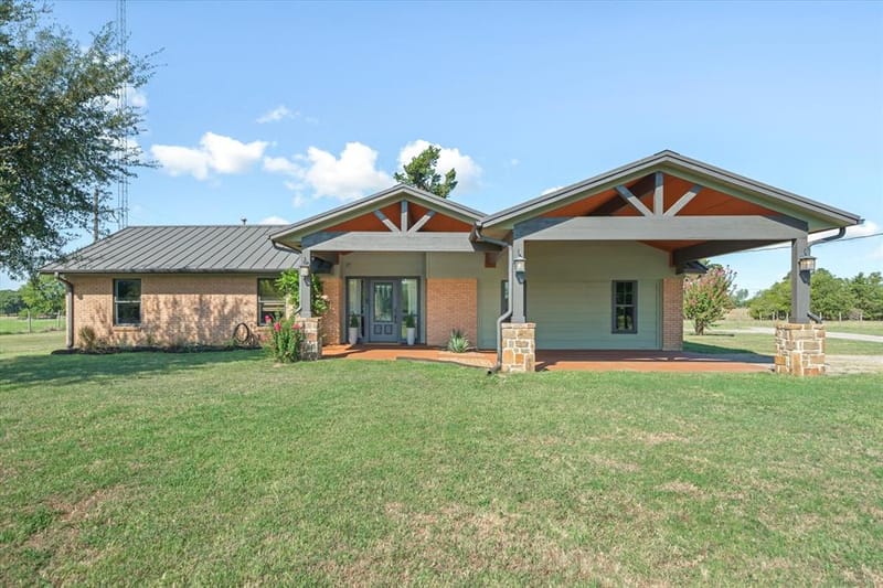 301 Vz County Road 3412, Wills Point TX 75169 - Photo 2