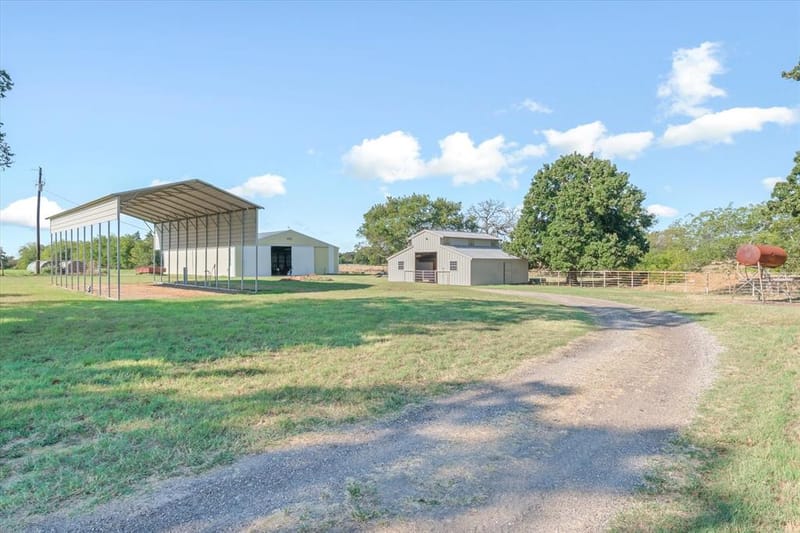 301 Vz County Road 3412, Wills Point TX 75169 - Photo 21