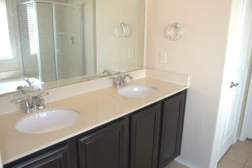 2104 Stonewood Drive, Lancaster TX 75134 - Photo 10
