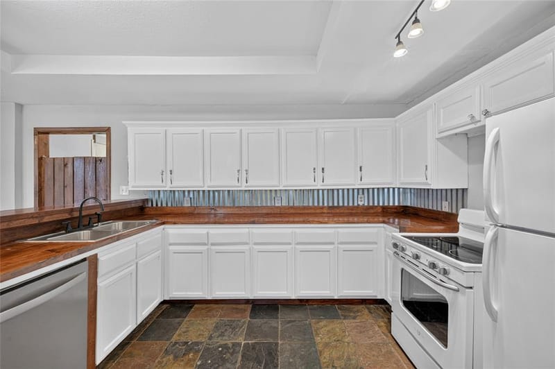 600 Jefferson Avenue, Princeton TX 75407 - Photo 13