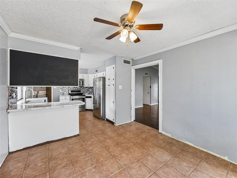 733 Red Wing Drive, Lewisville TX 75067 - Photo 8