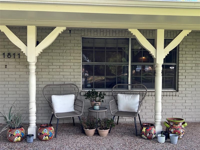 1811 W Overhill Drive, Stephenville TX 76401 - Photo 2