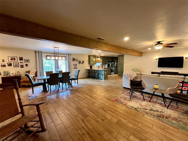 1811 W Overhill Drive, Stephenville TX 76401 - Photo 3