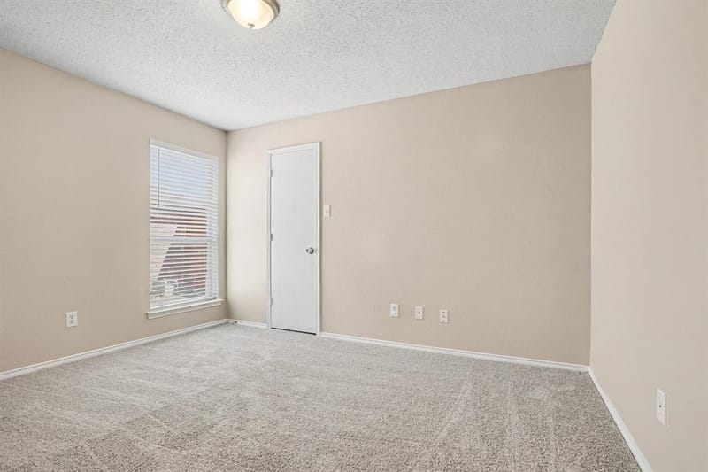 360 Mcmurtry Drive, Arlington TX 76002 - Photo 14
