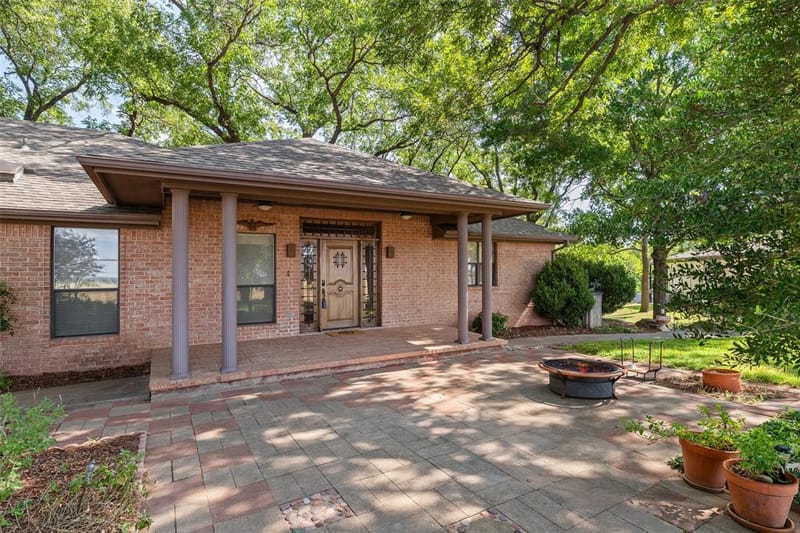 1820 Long Creek Court, Granbury TX 76049 - Photo 3