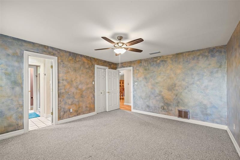 1820 Long Creek Court, Granbury TX 76049 - Photo 24