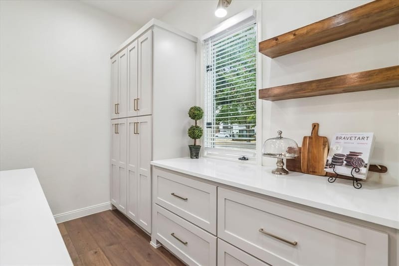 4040 Avondale Avenue # 105, Dallas TX 75219 - Photo 7